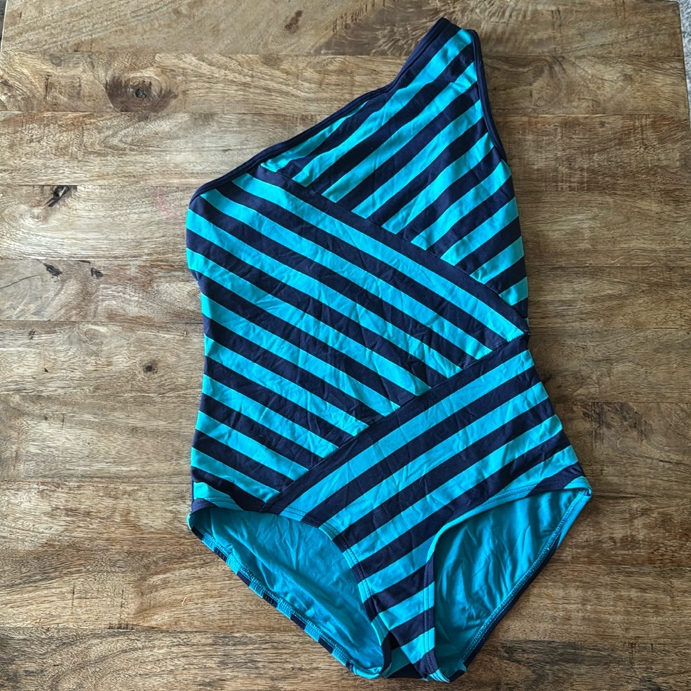 DKNY women’s one piece swim size 12